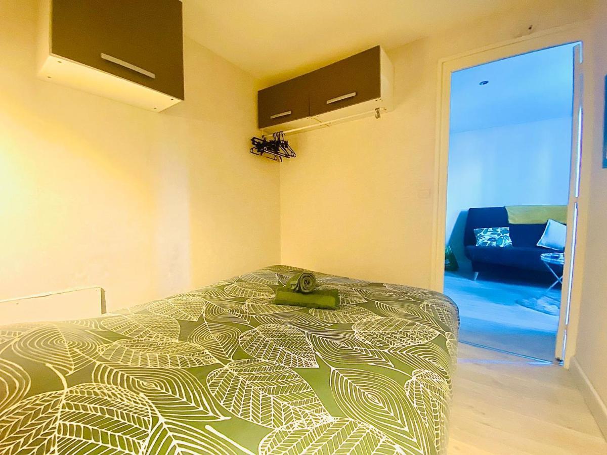 Appartement Proche Mer Avec Piscine Et Parking フルーリー エクステリア 写真